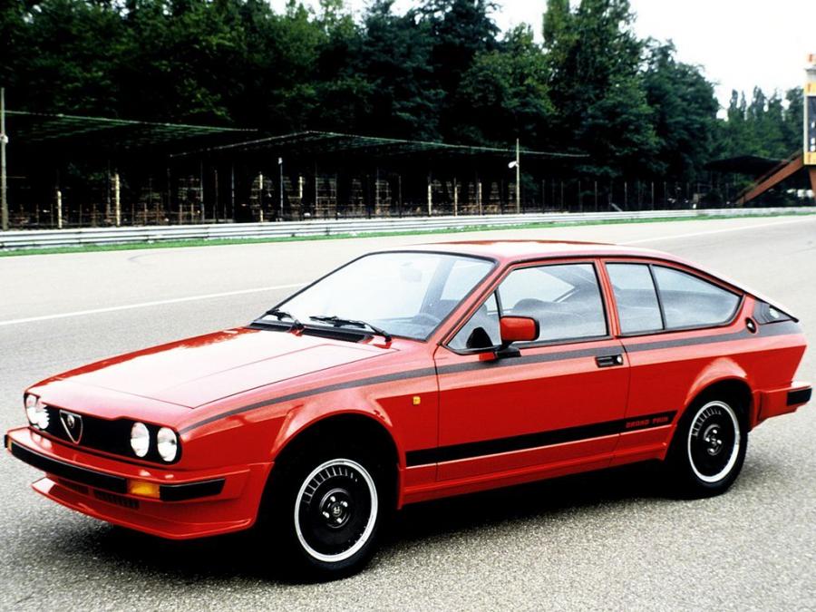  Alfa Romeo GTV 2.0 Grand Prix (116) 1981 года  (фото 3 из 5)